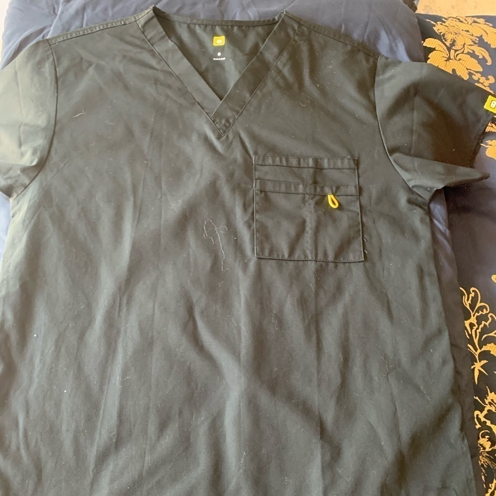 Wonder Wink Scrub Top